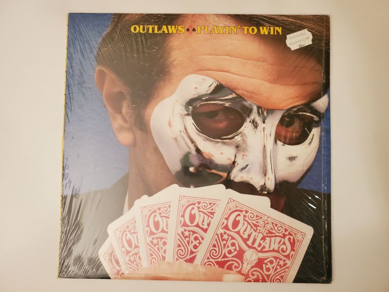 Outlaws Playin' to Win vinyl record